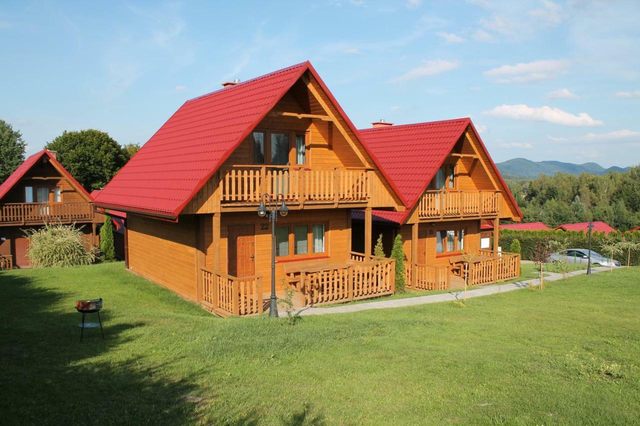 Caloroczne Domki Nad Zatoka Polanczyk Exterior photo